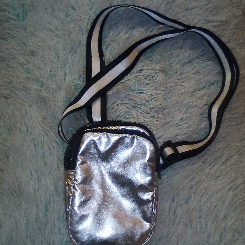 Travel case /hand bag